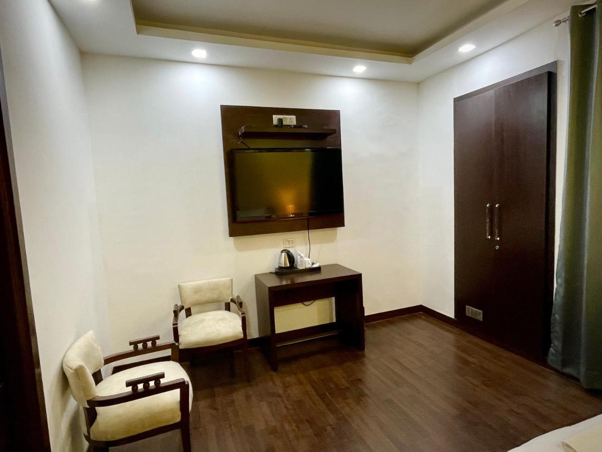 Lime Boutique B&B Gk-1 At Kailash Colony Metro , Greater Kailash Near Eros Hotel Nehru Place Nova Deli Exterior foto