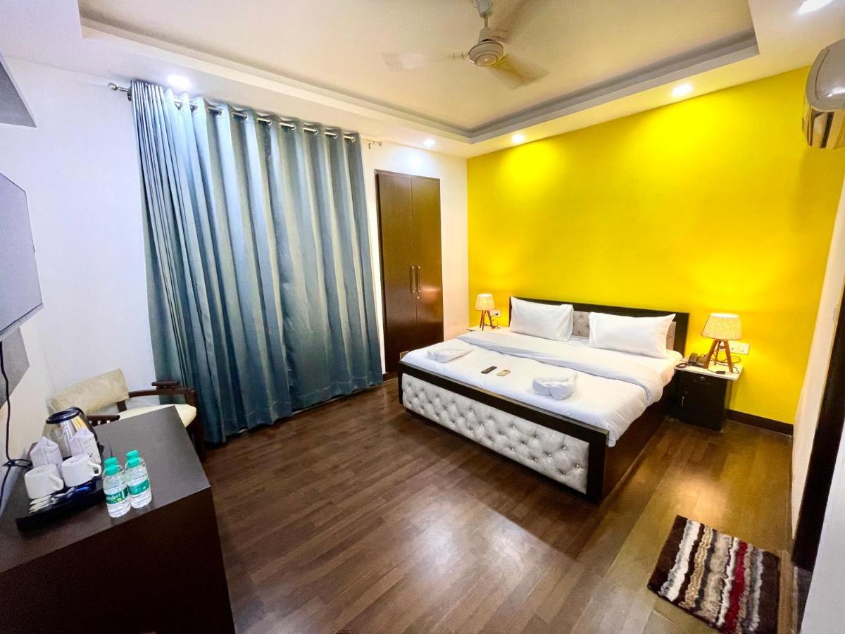 Lime Boutique B&B Gk-1 At Kailash Colony Metro , Greater Kailash Near Eros Hotel Nehru Place Nova Deli Exterior foto